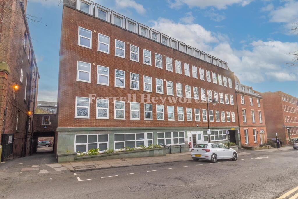 1-bed flat on Winckley Square, Preston, £120,000