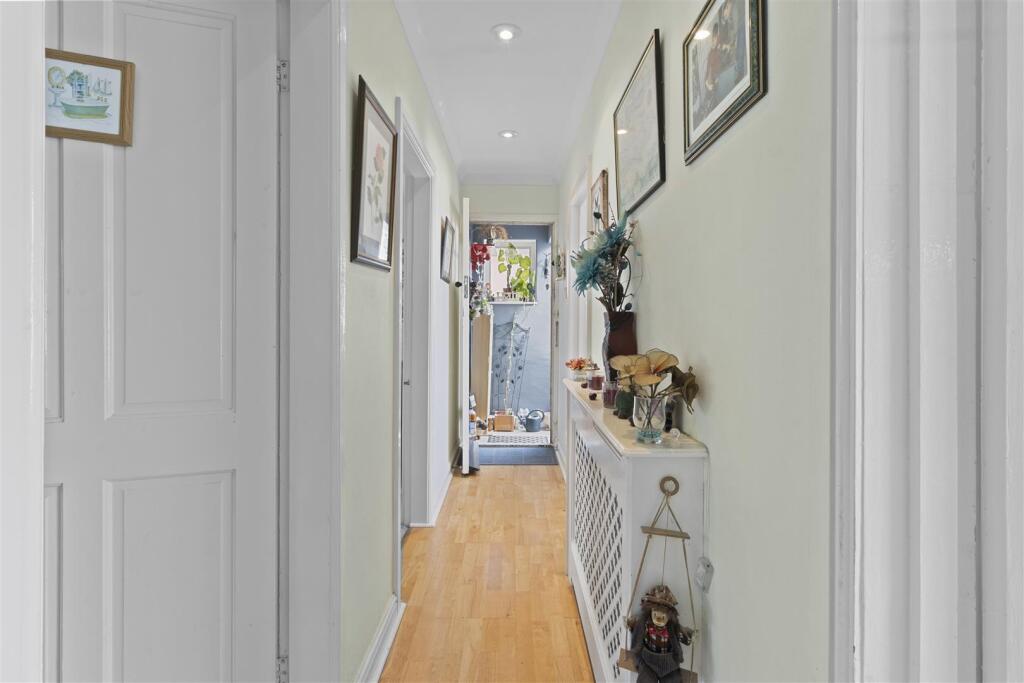 Mill Road, Hailsham photo 4