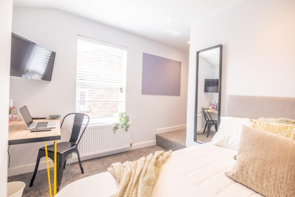 House in Liverpool - View 4