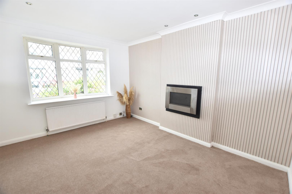 Holyoake Road, Grimsby photo 3