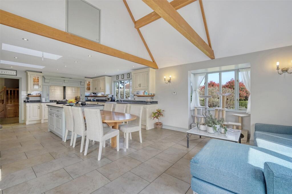 House in Uttlesford, Wellstye Green, Barnston - View 5