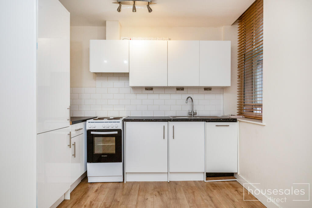 Apartment in Bristol - View 2