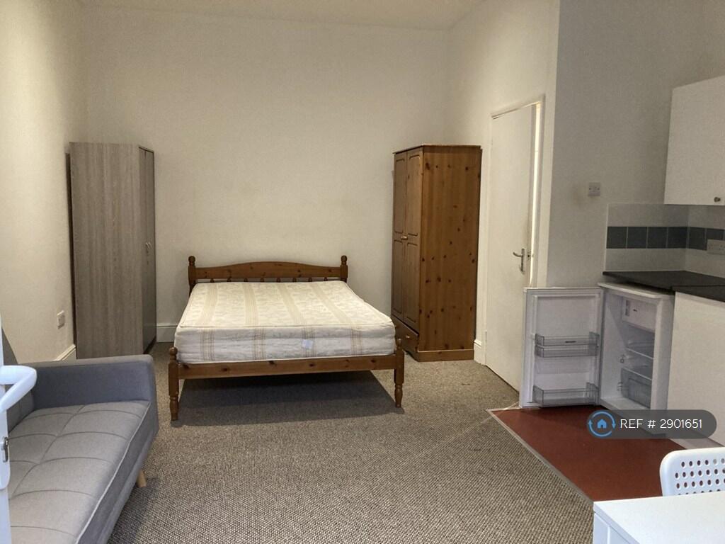 Main image of property: Herne Hill, London, SE24