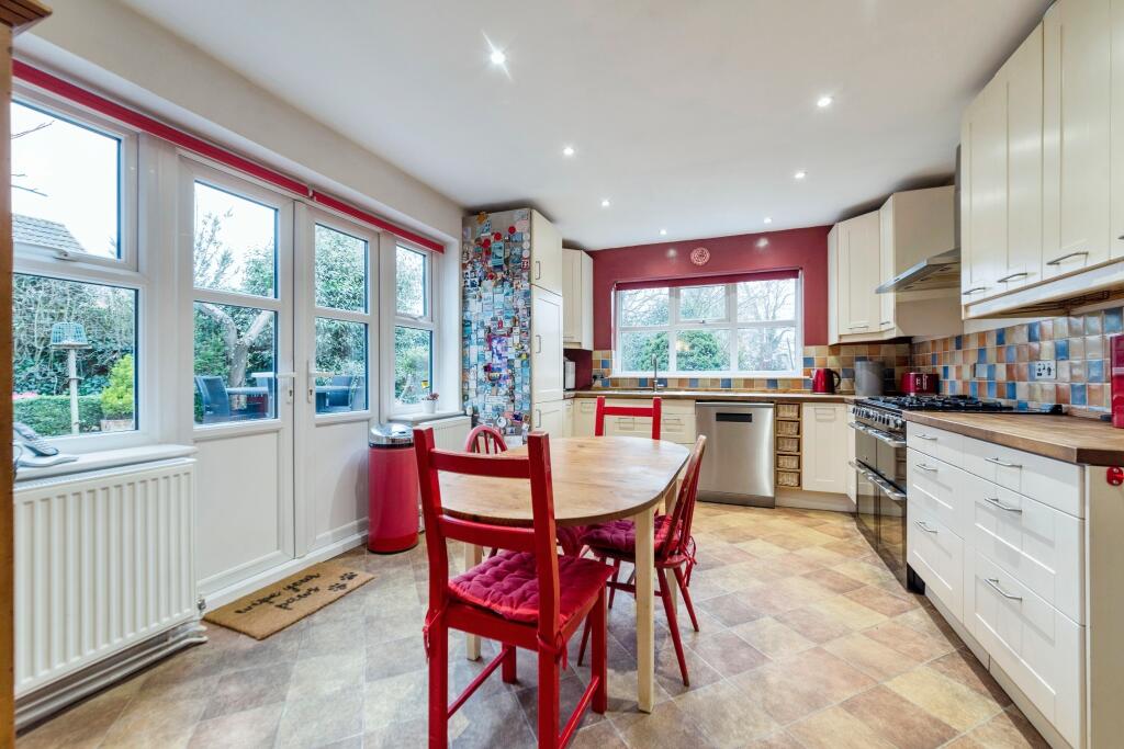 Main Street, Foston, Grantham, NG32 - View 4
