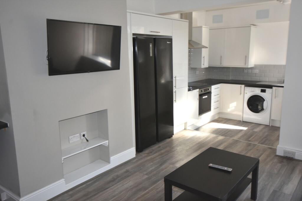 Main image of property: King John Terrace, Newcastle Upon Tyne, NE6