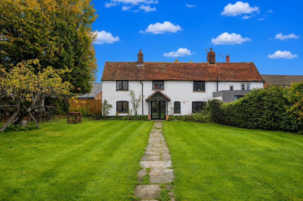 Main image of property: Main Road, Lacey Green, Princes Risborough, Buckinghamshire, HP27