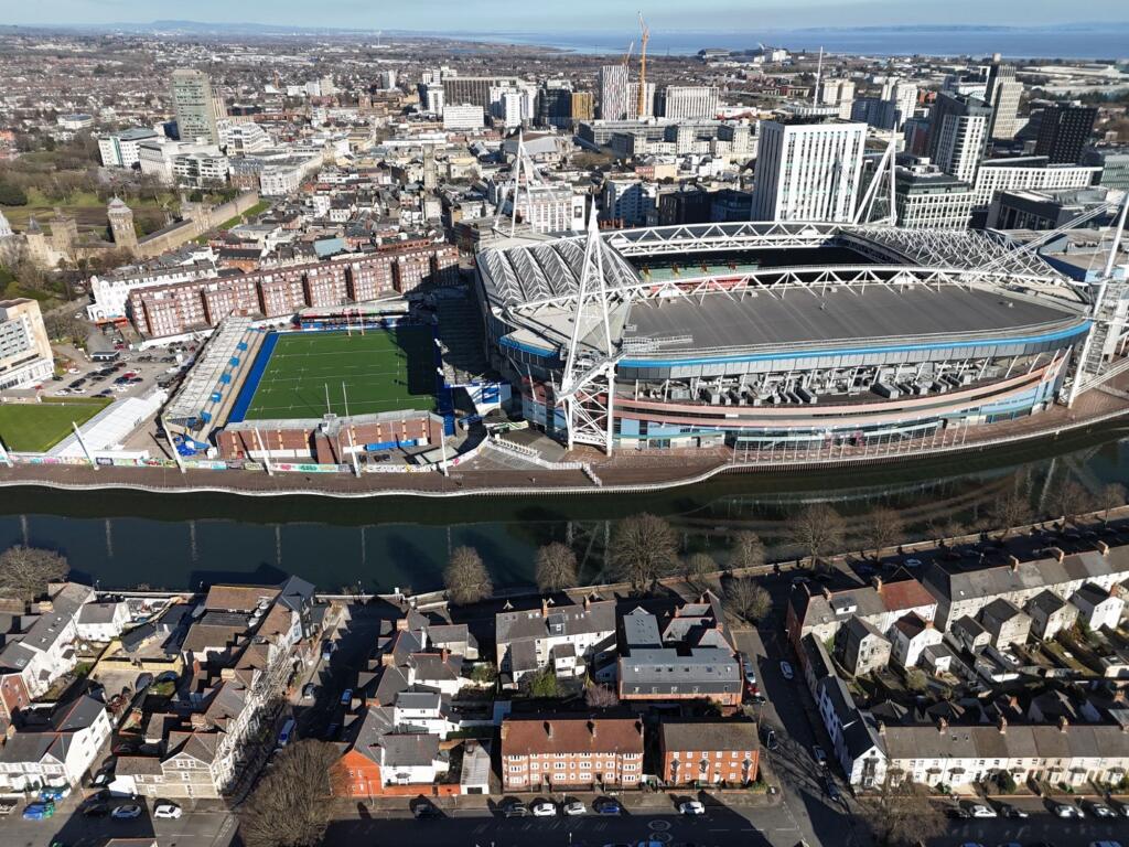 Apartment in Cardiff - View 5