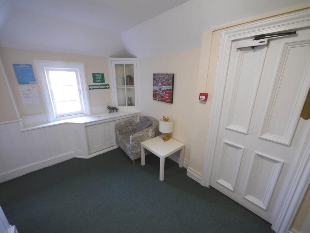 Additional image 24 of Great North Road, Hatfield