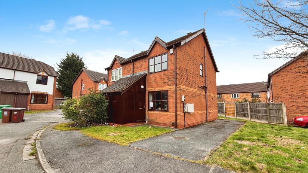 Main image of property: Bedarra Grove, Lenton, NG7