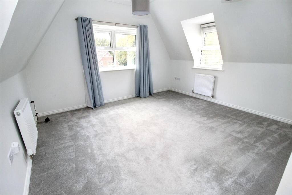 Apartment in Bournemouth - View 3