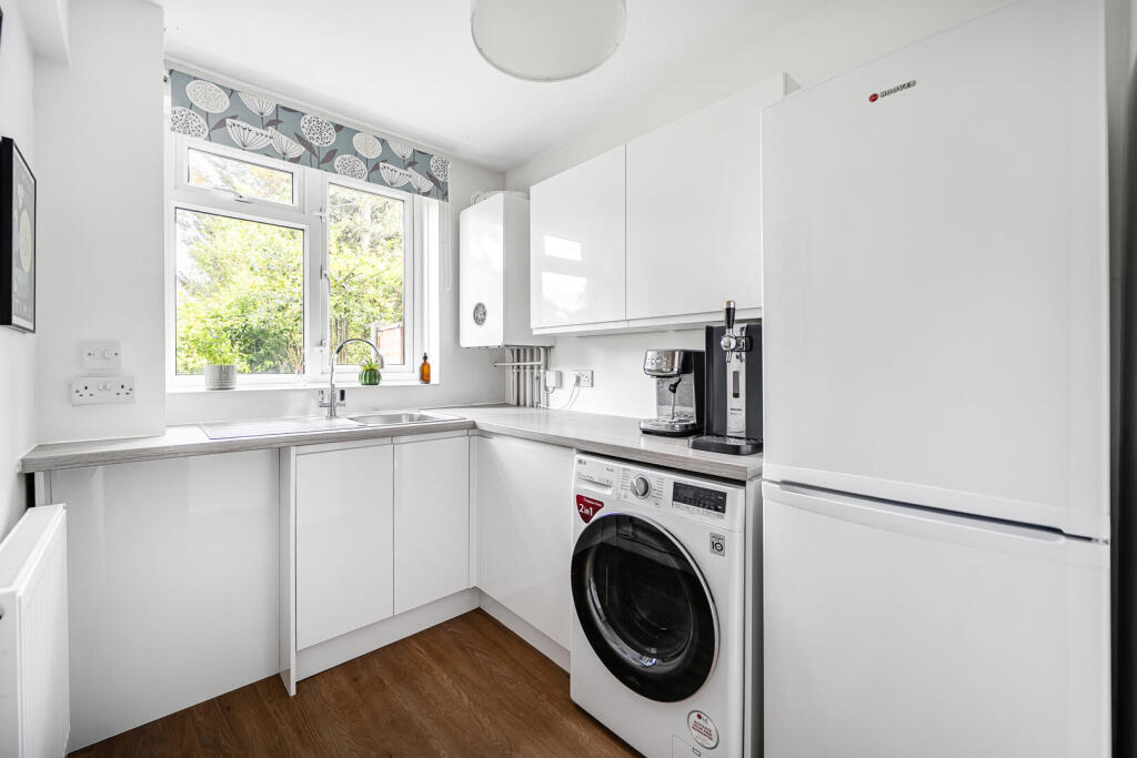House in London - View 4