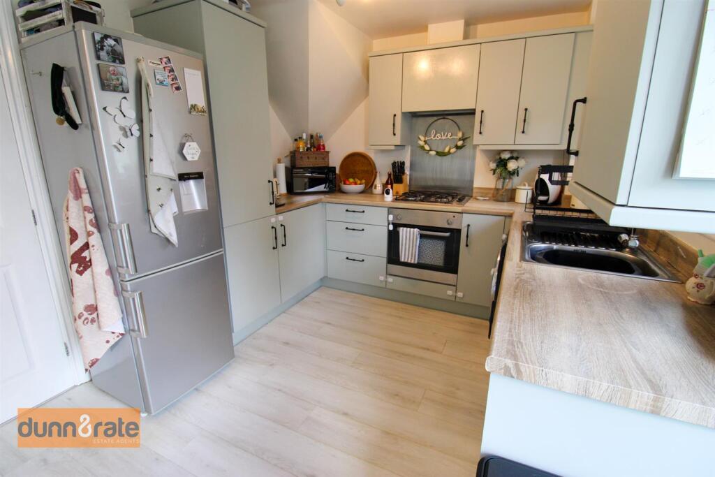House in Stoke-on-Trent - More