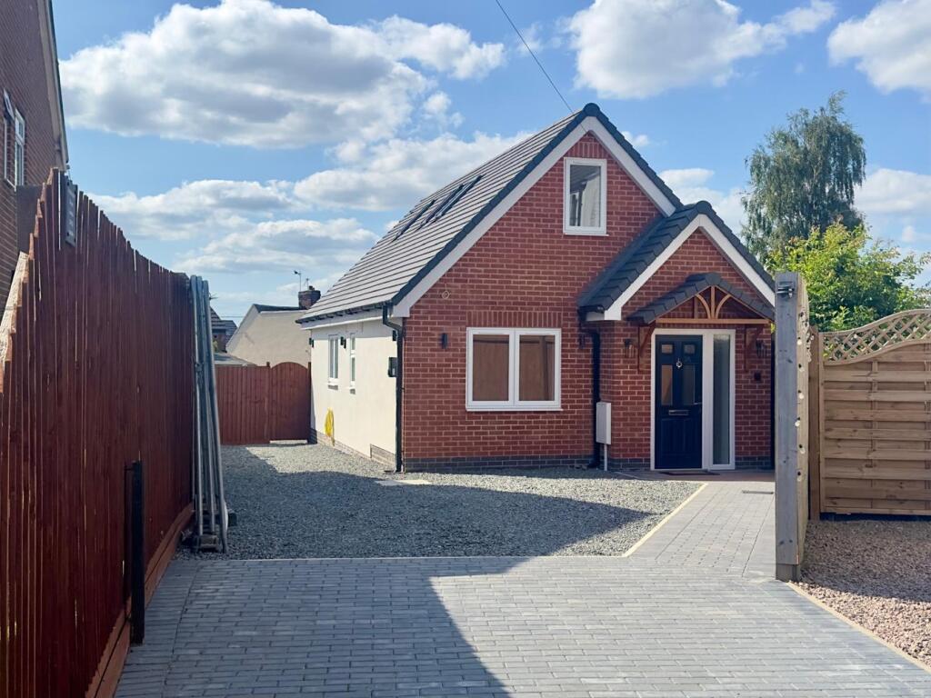 Main image of property: Loughborough Road, Thringstone, Coalville, LE67