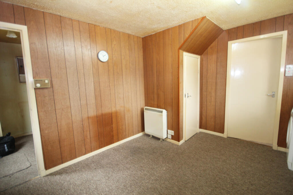 House in Aberdeen, Moray - More