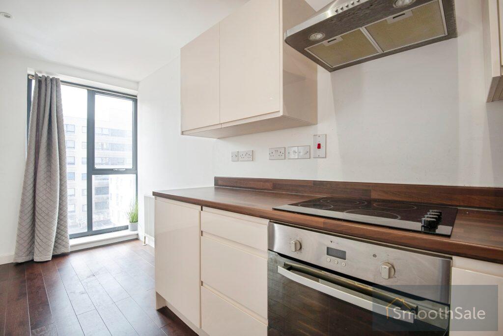 Apartment in Stevenage - View 5