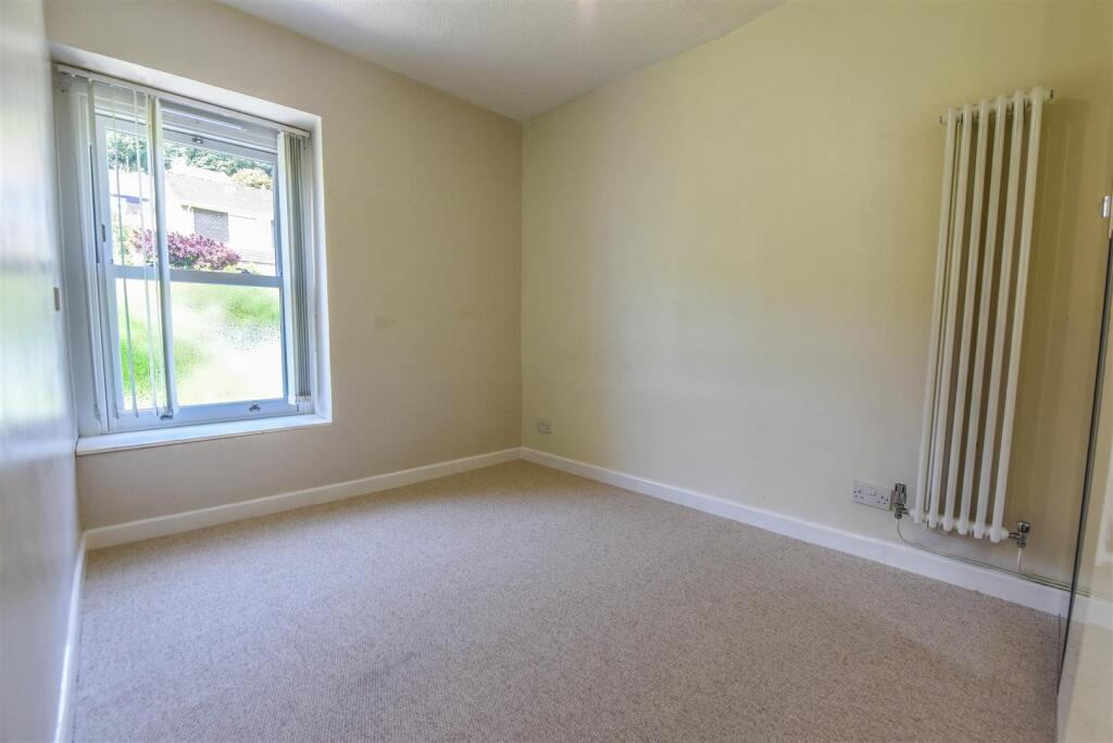 Flat 4 12, May Lane, Dursley - View 5