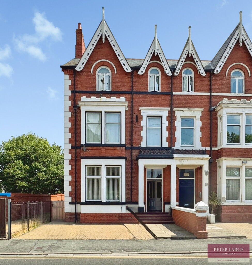 Main image of property: Bath Street, Rhyl, Denbighshire, LL18 3LU