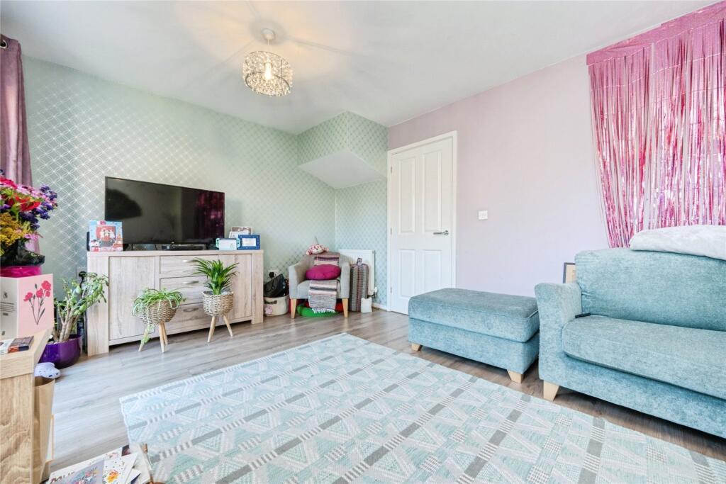 House in Renhold, Bedford - View 3