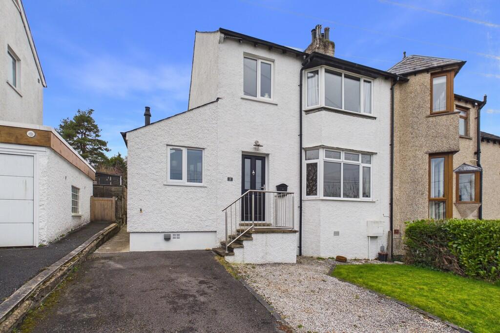 Main image of property: 2 Hollins Lane, Arnside, Cumbria, LA5 0EG