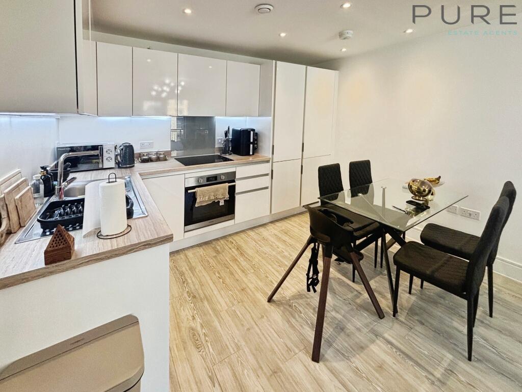 Apartment in Southampton, Northam - More