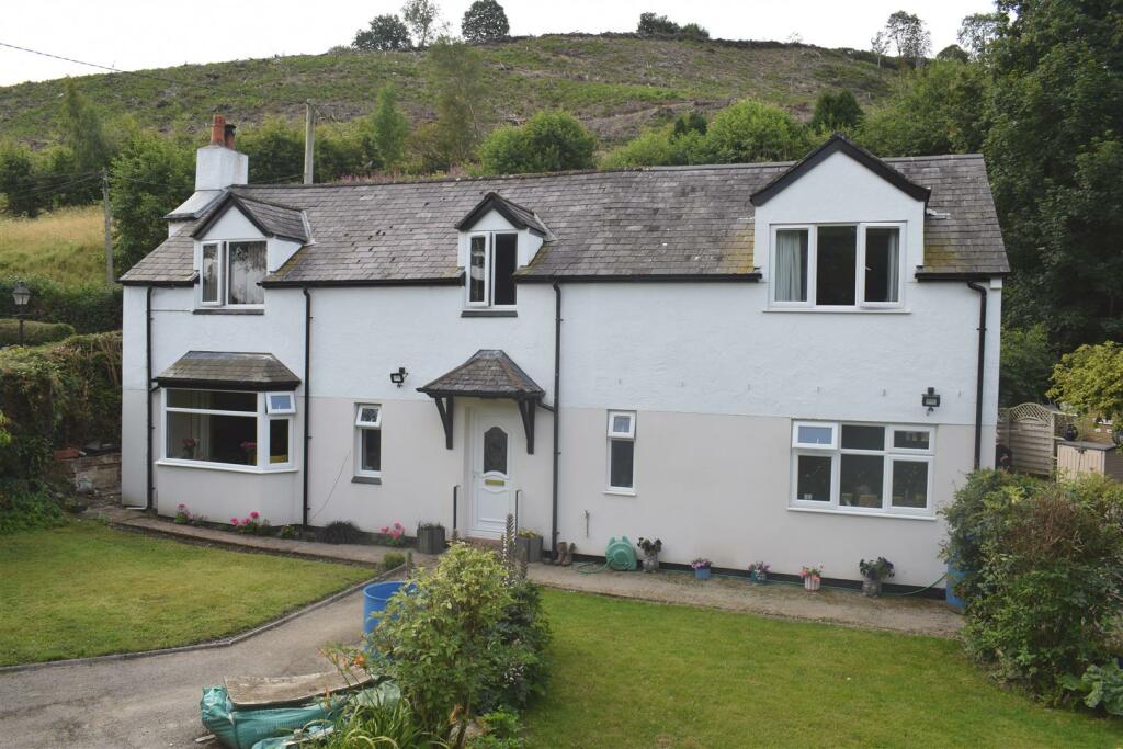 Main image of property: Caerau Cottage, Groesffordd Marli, Abergele, LL22