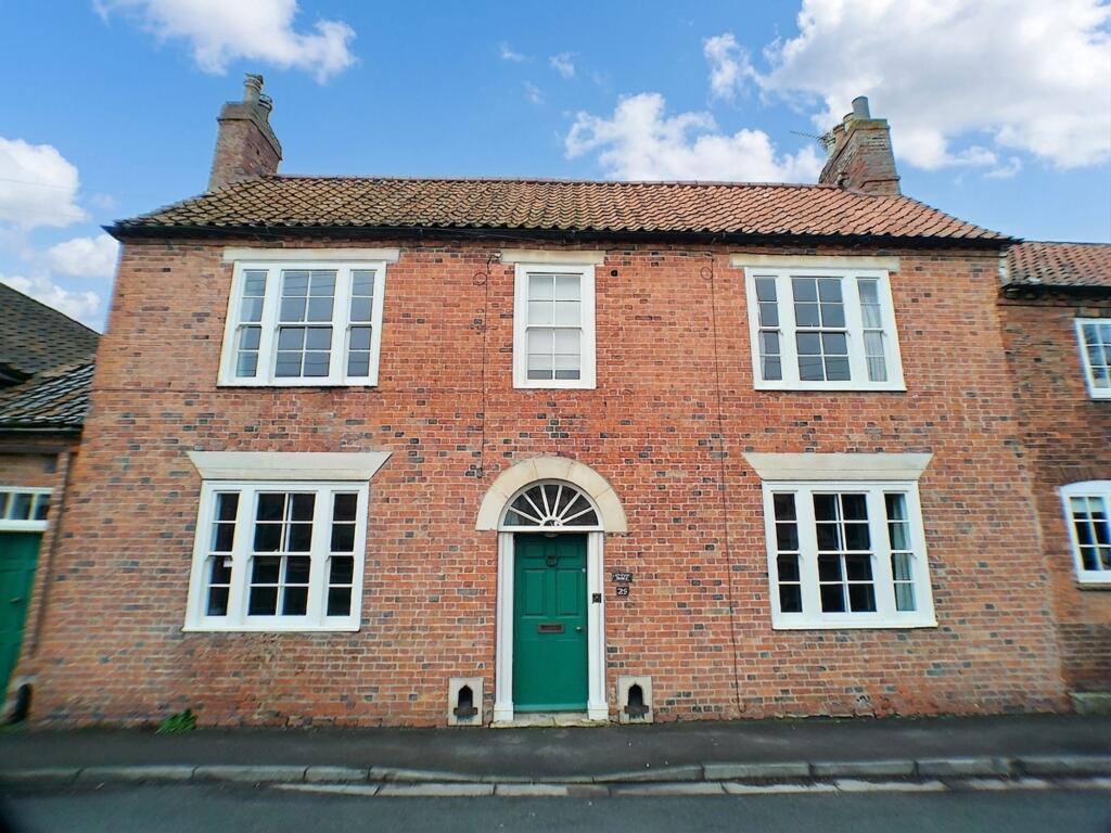 Market Street, Bottesford, NG13