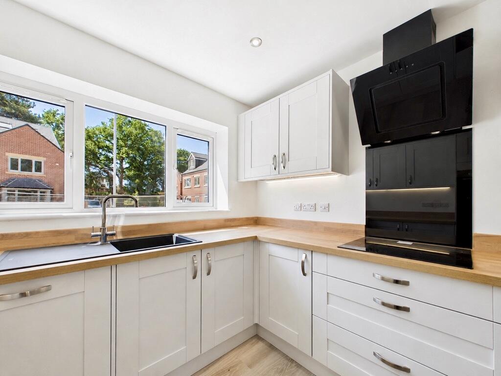 House in Leicester - View 5