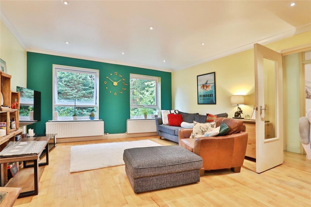 Apartment in Bournemouth - View 2