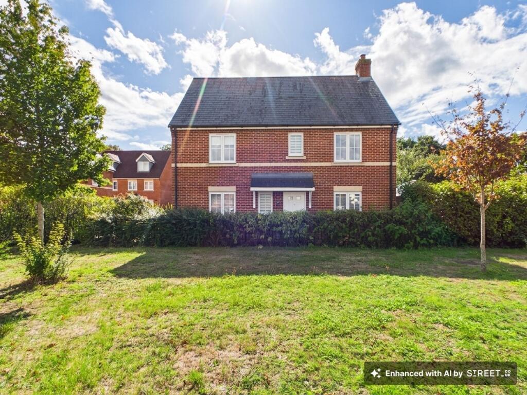 Main image of property: Royal Gardens, Tadley, RG26