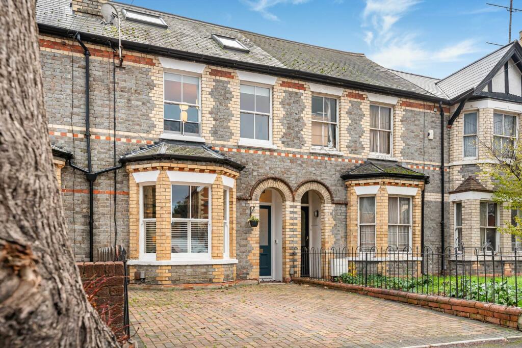 Main image of property: Erleigh Road, Reading