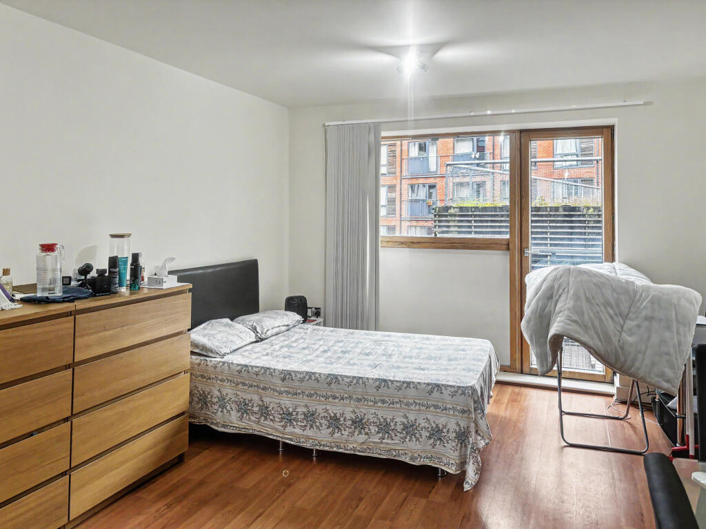 Apartment in Birmingham, West Midlands - View 2