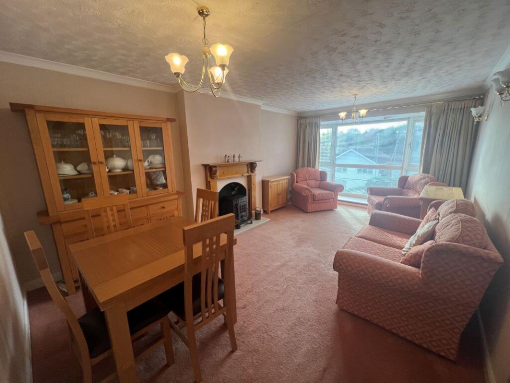 60 Redwood Road, Kinver, Stourbridge, DY7 6JF photo 4