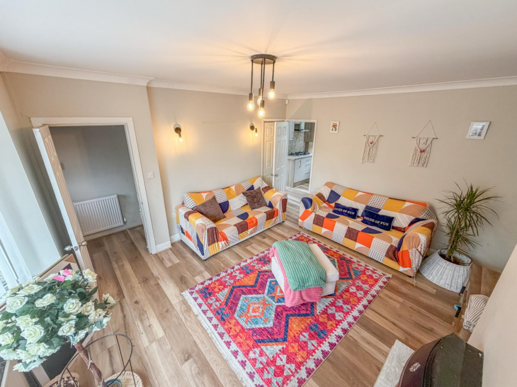 House in Stoke-on-Trent - View 3