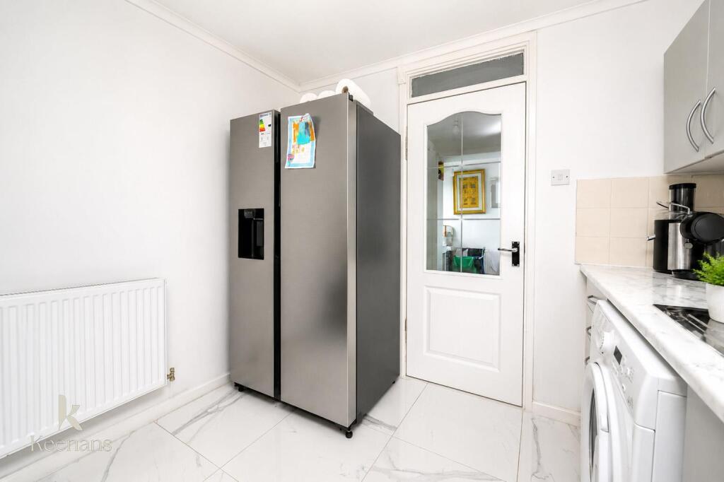 Apartment in Rochdale, Greater Manchester - View 5
