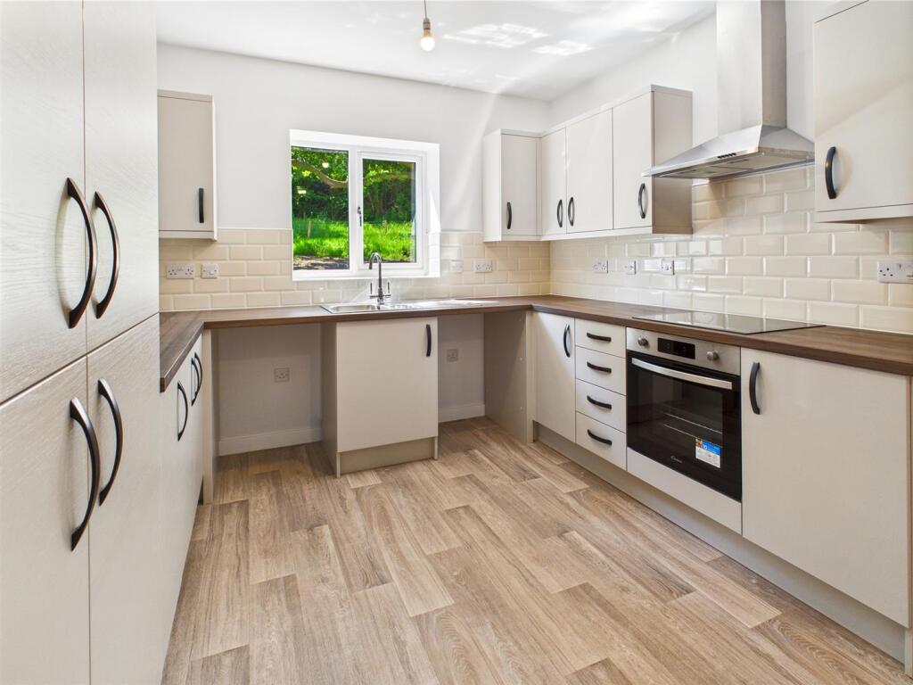 Plot 5, Somerford Reach, Arddleen photo 2