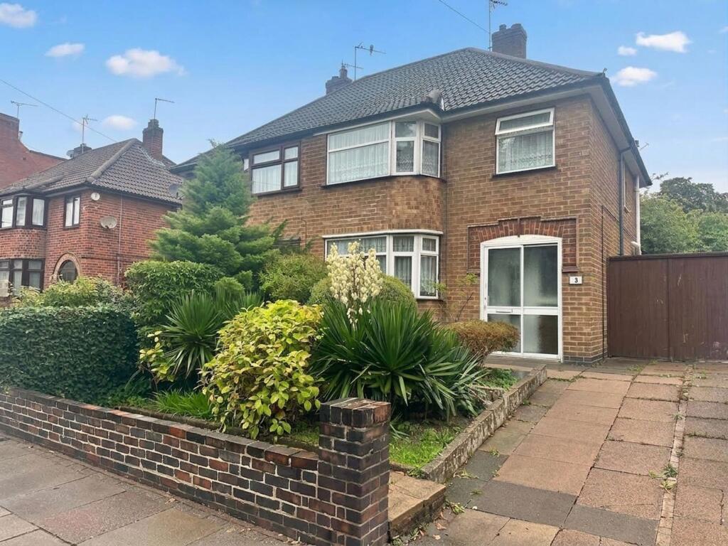 Main image of property: Glenfield Road, Leicester, LE3