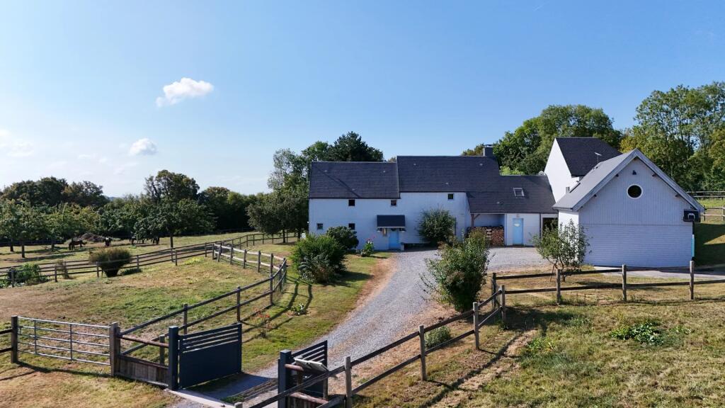 Main image of property: France