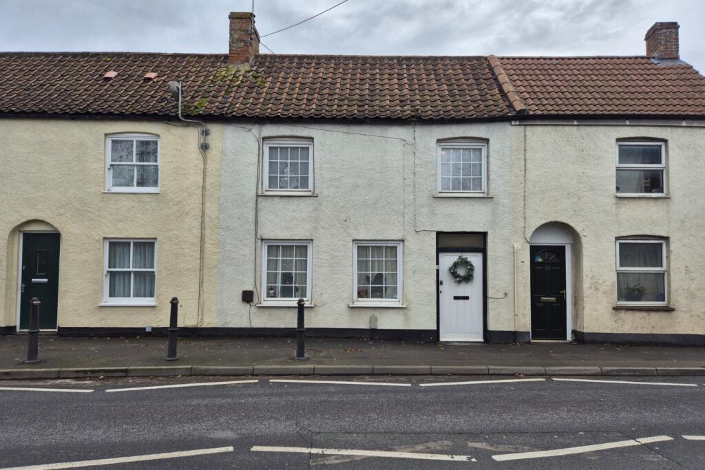 Main image of property: High Street, Yatton, Bristol, BS49