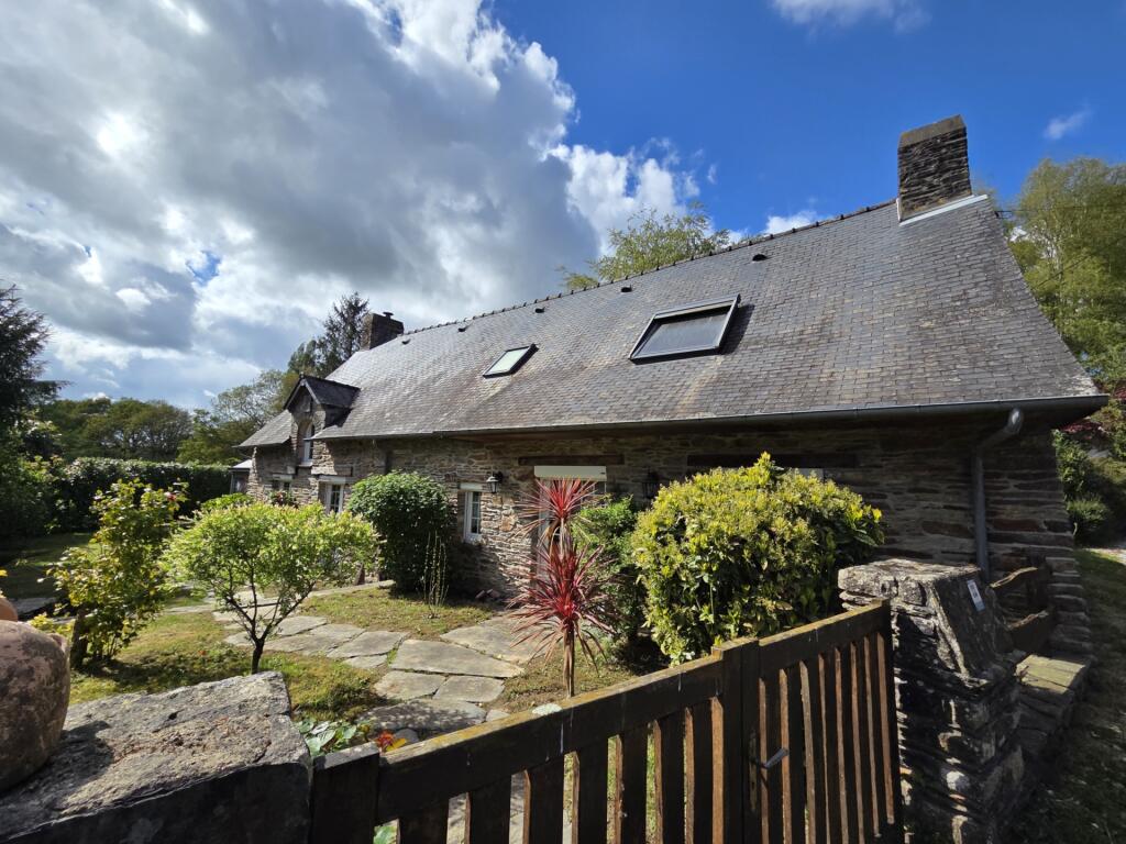 Main image of property: 22530 guerlédan