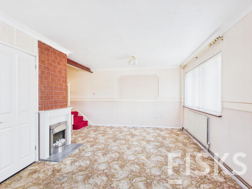 The Chilterns, Canvey Island, SS8 photo 4