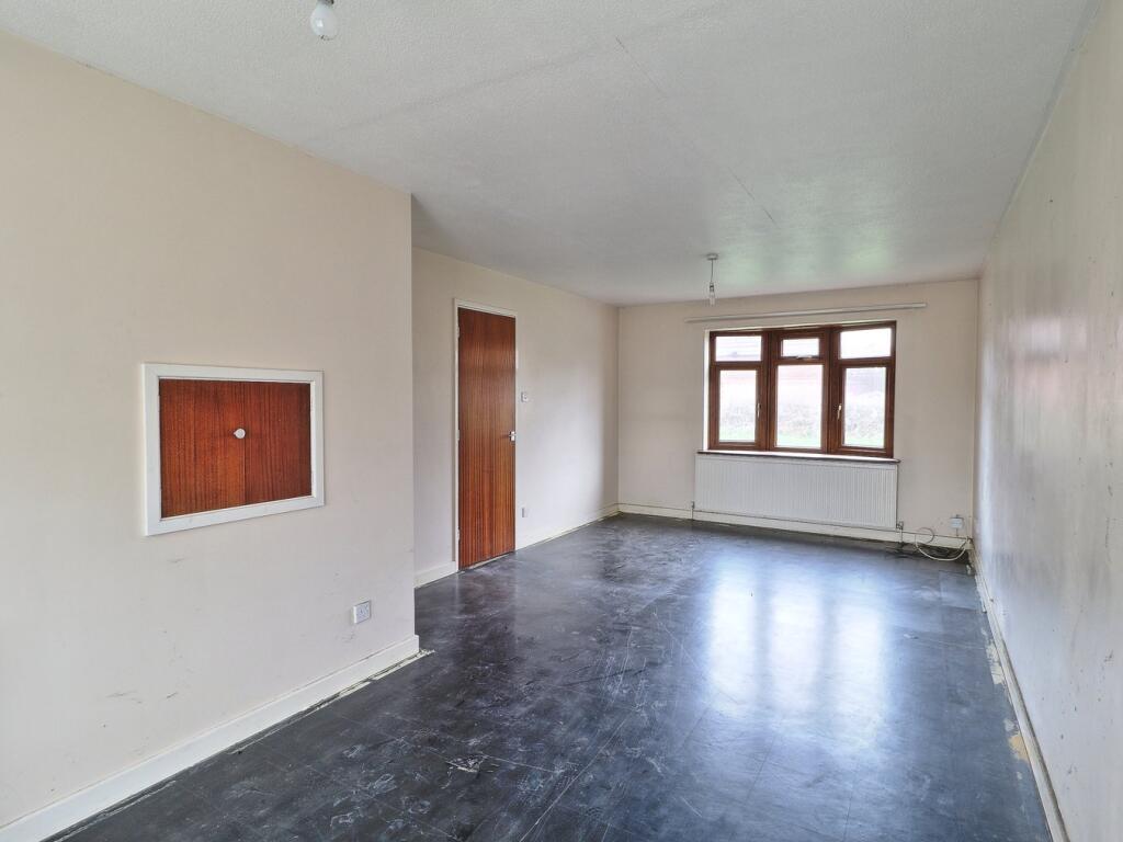 Cornwall Court, Eaton Socon, St Neots, PE19 photo 4