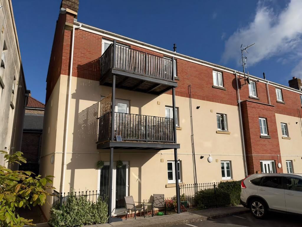 Main image of property: Market Square, Thornbury, Bristol, BS35 2FJ