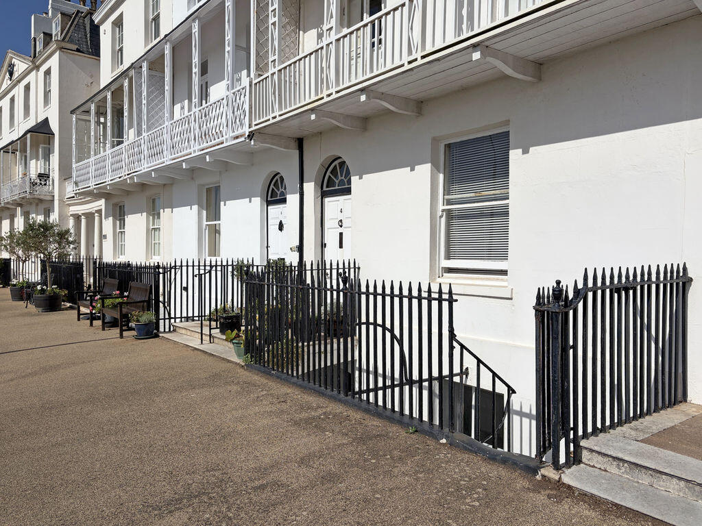 Apartment in Exeter - View 2