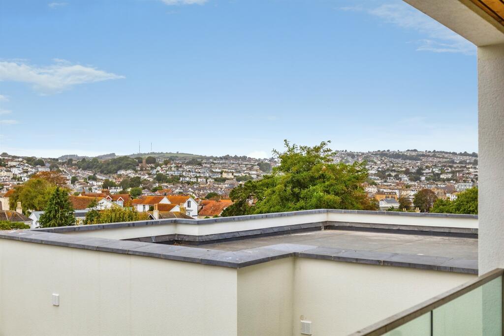 Apartment in Torquay - View 5