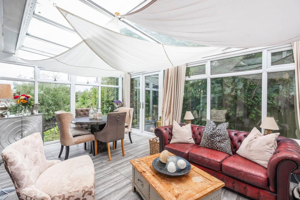 Additional image 7 of Castledene Crescent, Whitecliff, Poole BH14 8DP