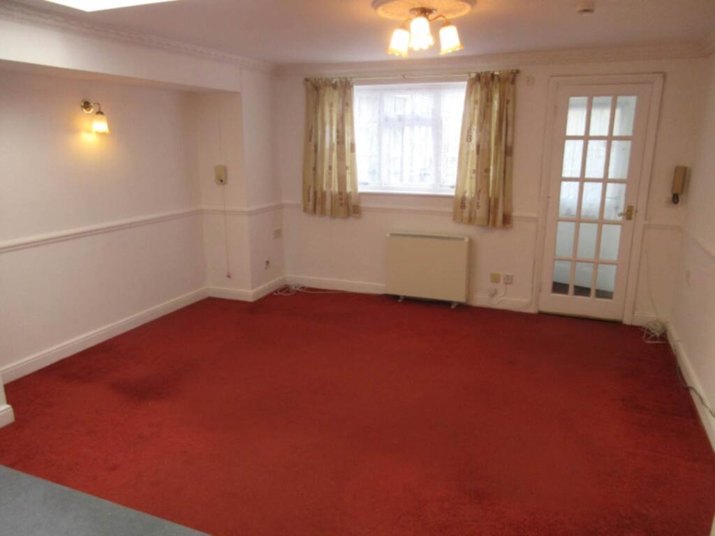 Cambridge Court, Cambridge Road photo 2