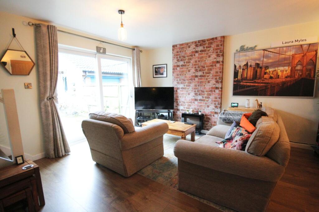 Silverdale, Northwich, CW8 photo 4