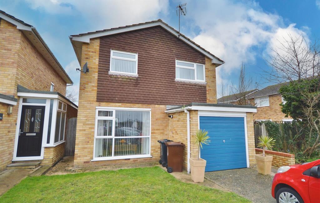 Main image of property: Pembroke Gardens, Holland-On-Sea, Essex