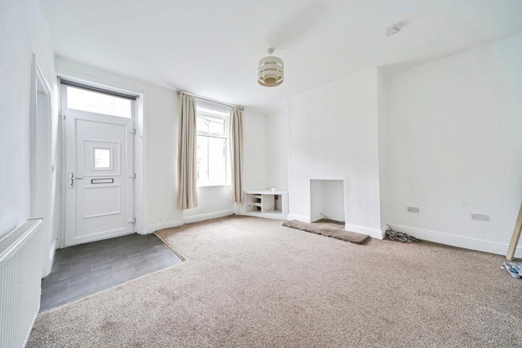 House in Bradford, Haworth and Stanbury - View 4