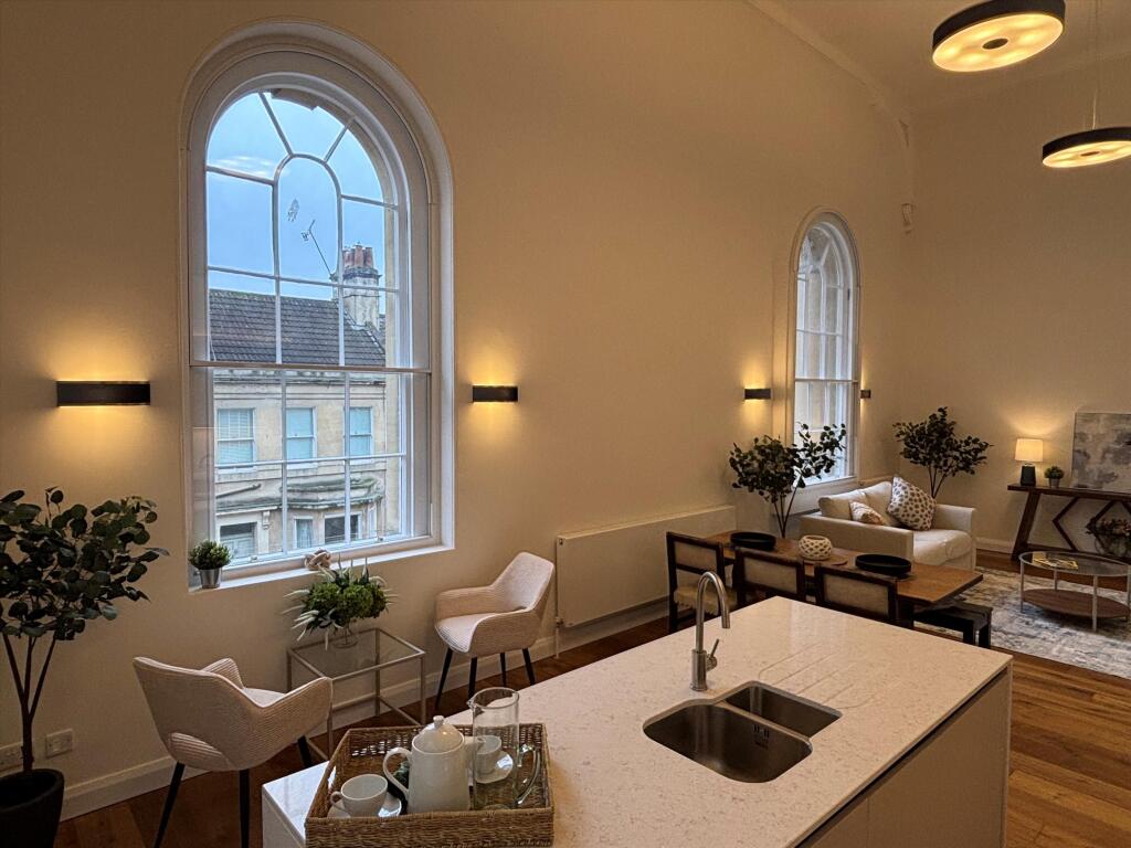 Apartment 5, Queen Anne House, Charlotte Street, Bath, Somerset, BA1 photo 4